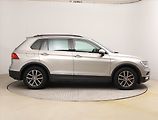 Volkswagen Tiguan (2016) Comfortline 2.0 TDI, Navi - náhled 6