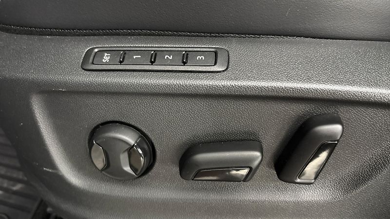 Škoda Kodiaq 2.0 TDI DSG 4x4 Style - fotka 21 z 30