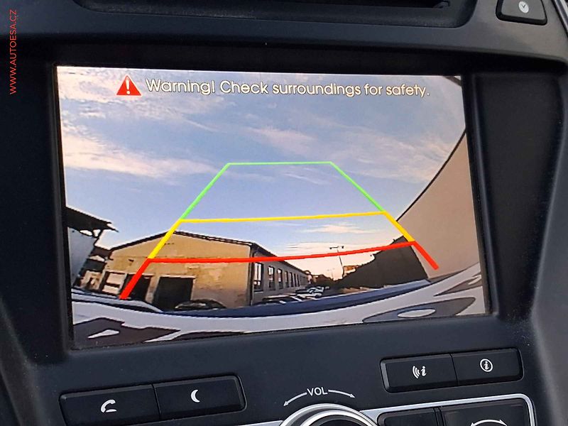 Hyundai Santa Fe (2015) 2.2 CRDi 4x4, Premium, AT - fotka 22 z 23