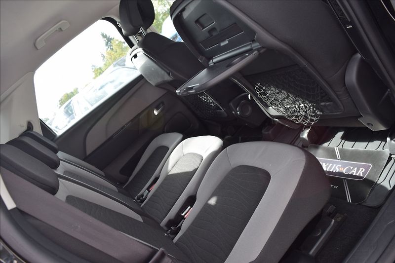 Citroën C4 Picasso 1,6 HDI 68KW KLIMA BEZ ADBLUE - fotka 50 z 51