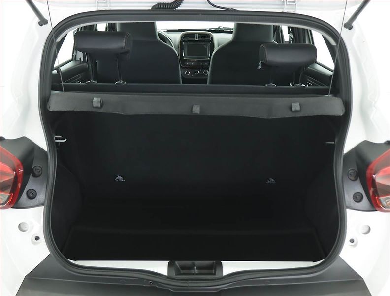 Dacia Spring (2024) Electric 65 (27 kWh), SoH 97% - fotka 14 z 17