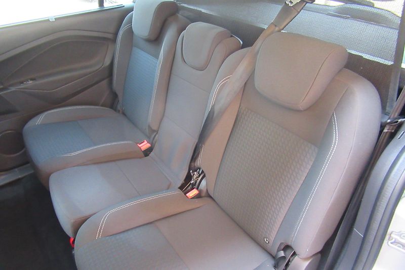 Ford C-MAX  Grand 1.5 TDCi AUTOMAT  KLIMA - fotka 19 z 23