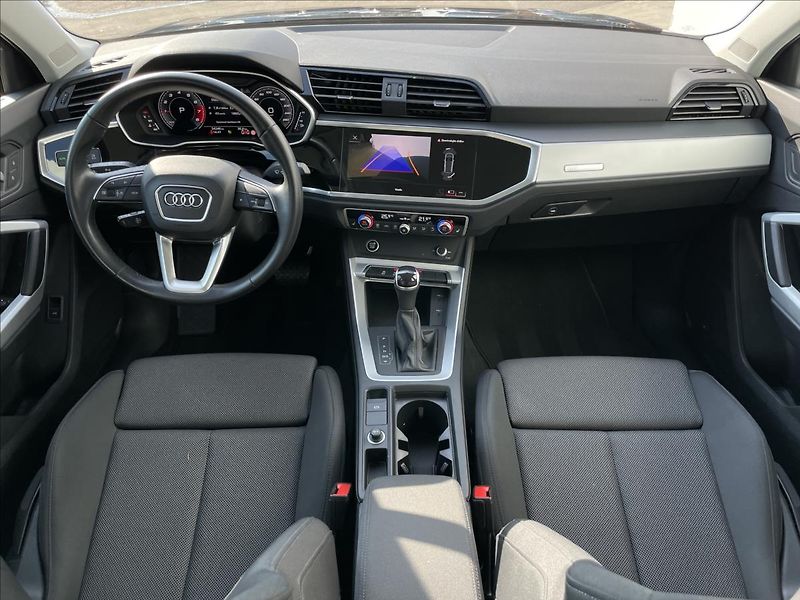 Audi Q3 1,5 TFSI AT7 S line Gravity - fotka 6 z 23