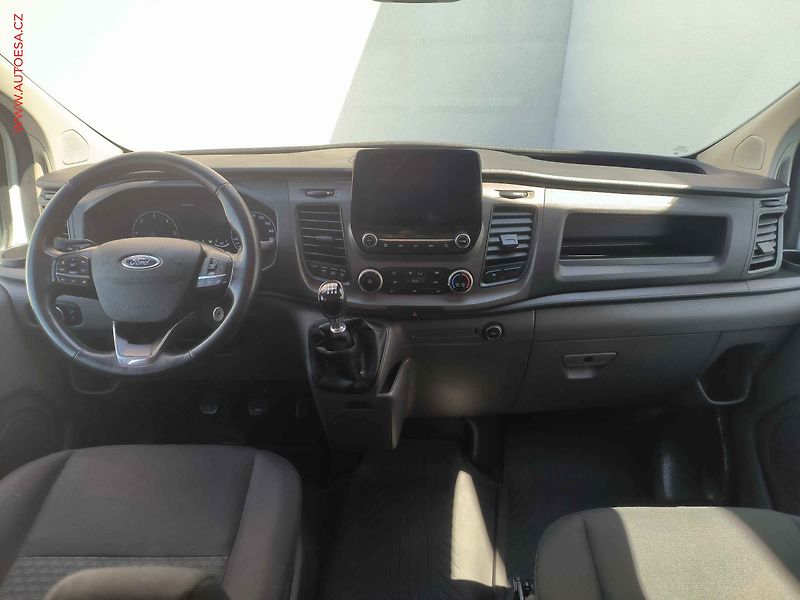Ford Transit Custom (2021) 2.0TDCi L2H1 5míst, Bixen - fotka 8 z 23