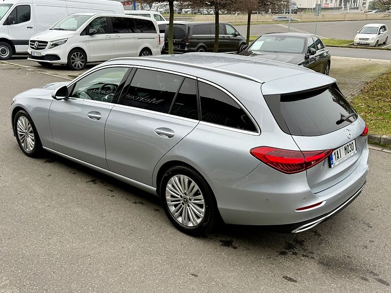 Mercedes-Benz Třídy C (2025) 220 d 4MATIC kombi - fotka 40 z 41