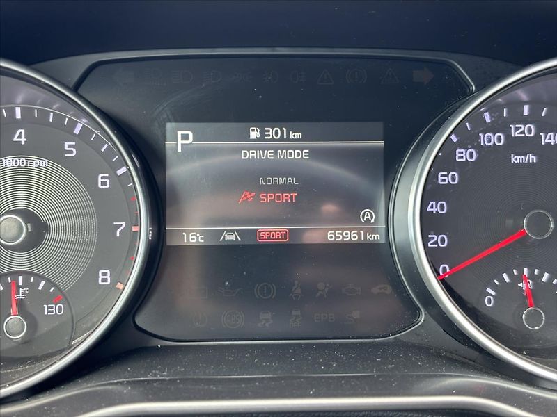 Kia Ceed 1,5 TGDi AT TOP ZÁRUKA CARPLAY - fotka 41 z 42