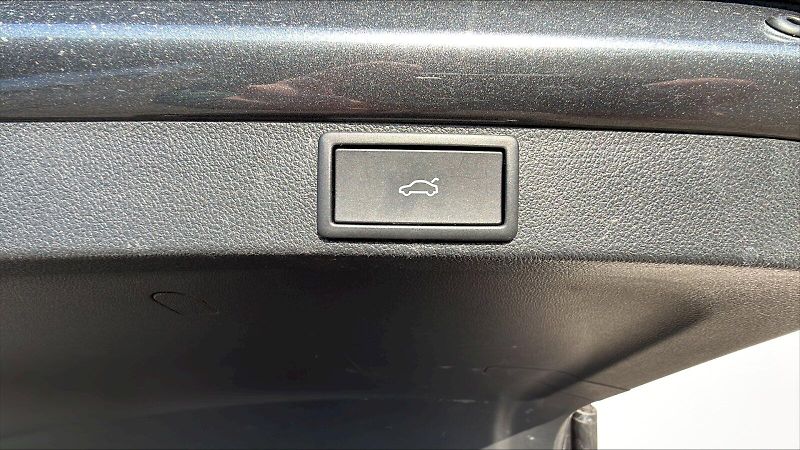 Škoda Octavia (2024) COMBI TOP SELECTION 2,0 TDI 11 - fotka 12 z 22