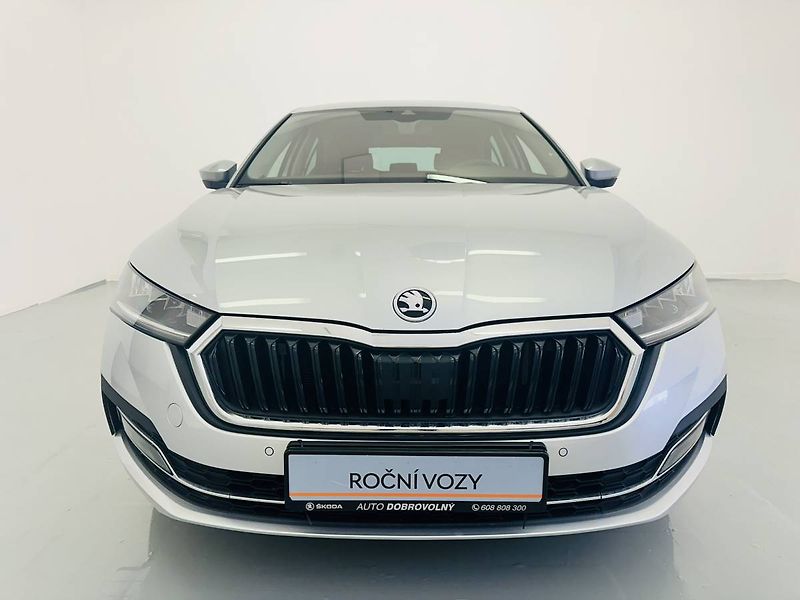 Škoda Octavia Liftback Style 2.0 TDI 110 kW - fotka 4 z 31