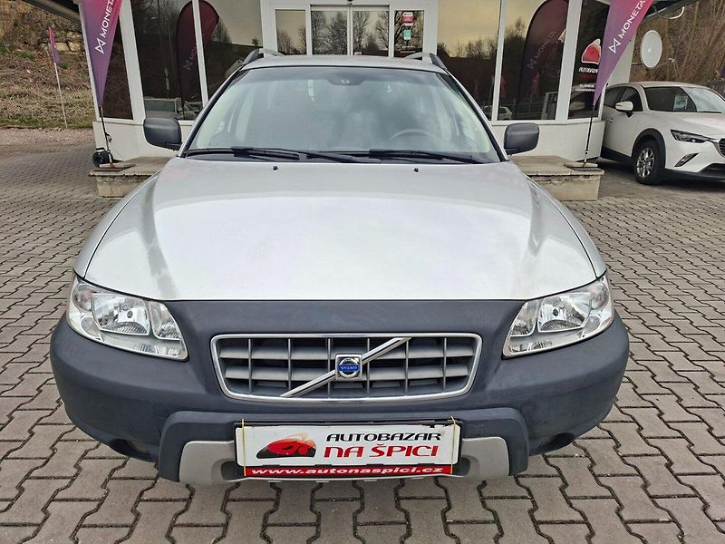 Volvo XC70 (2005) 2.4 D5 120kW AWD -PLNÝ SERVIS! - fotka 3 z 43