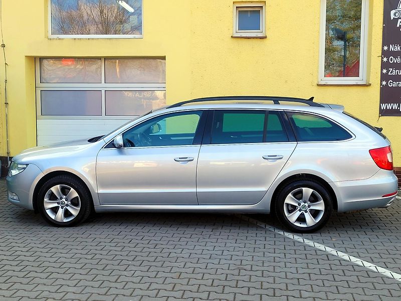 Škoda Superb TSi 1.maj, NOVÉ ROZVODY    - fotka 8 z 46