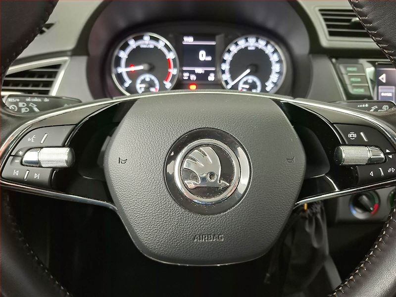 Škoda Fabia (2022) Ambition 1.0 TSI, ČR,1.maj - fotka 15 z 16