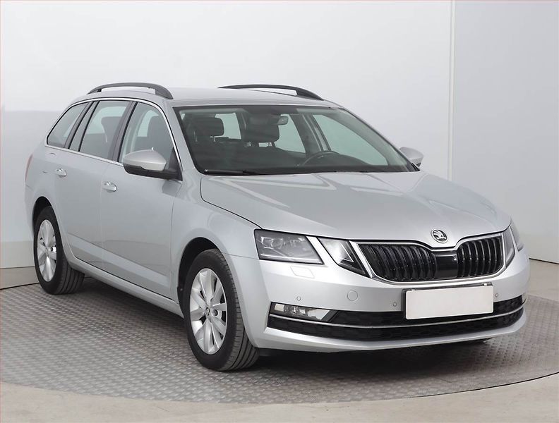 Škoda Octavia (2018) Style 2.0 TDI, Automat, ČR - fotografie inzerátu
