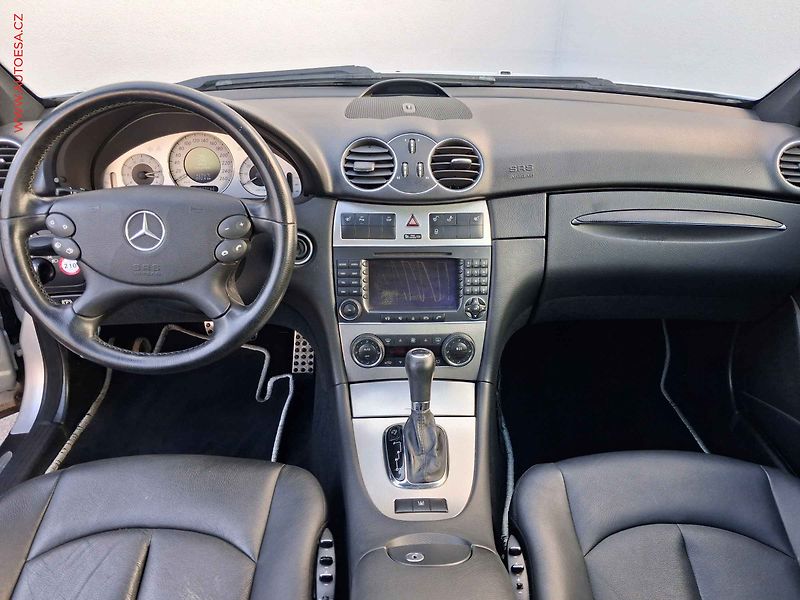 Mercedes-Benz CLK (2006) 3.5 V6, 1.maj, AT, bixe - fotka 8 z 19