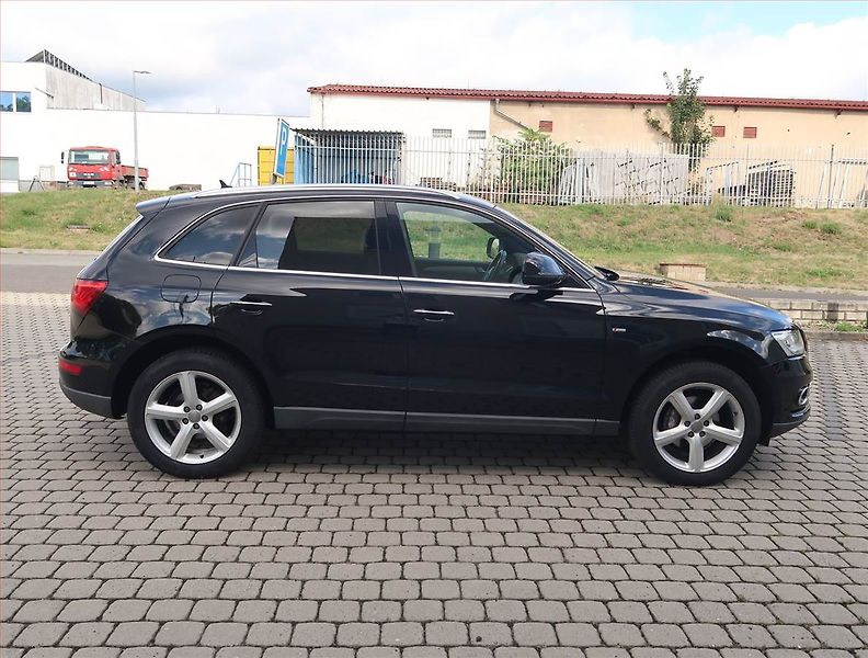 Audi Q5 (2016) S line 2.0 TDI, 4X4, Automat - fotka 6 z 19