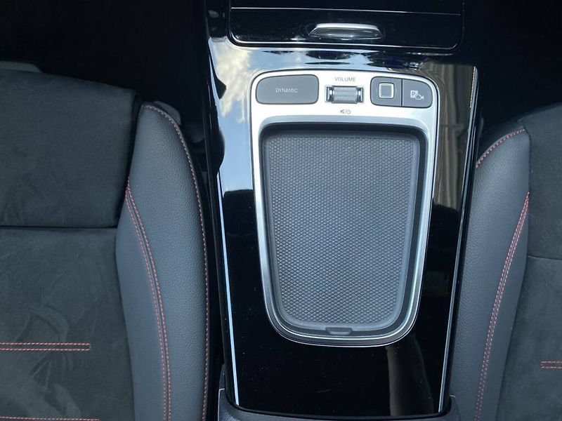 Mercedes-Benz CLA (2025) 180 d Shooting Brake - fotka 15 z 28