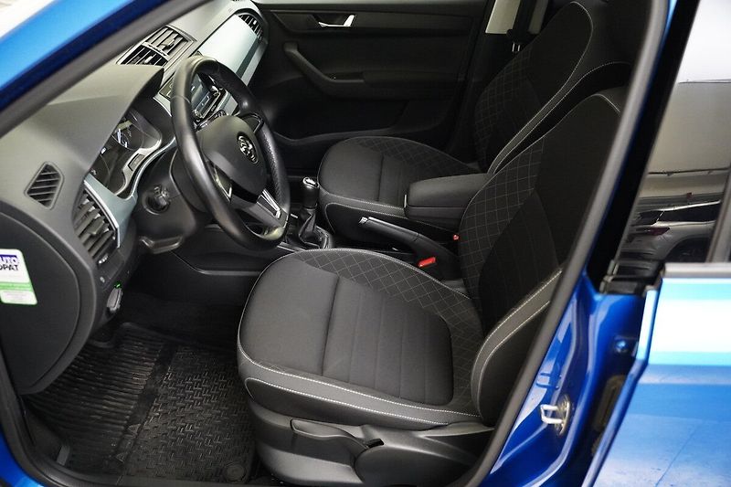 Škoda Fabia - fotka 5 z 6