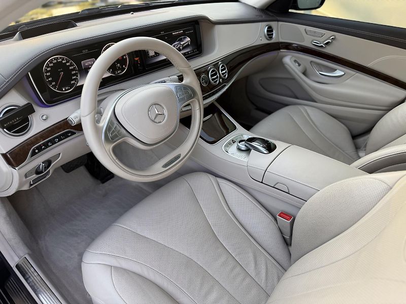 Mercedes-Benz Třídy S (2017) Mercedes-Benz S 350d L 4MATIC - fotka 22 z 29