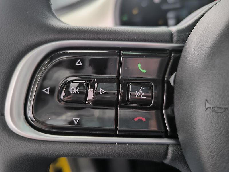 Fiat 500 (2026) Hybrid La Prima 1.0 BSG - fotka 19 z 39
