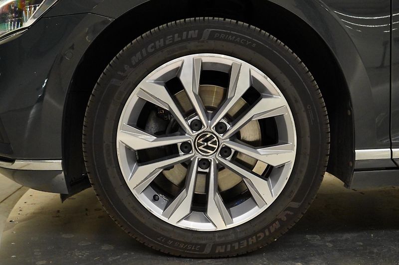 Volkswagen Passat - fotka 10 z 28
