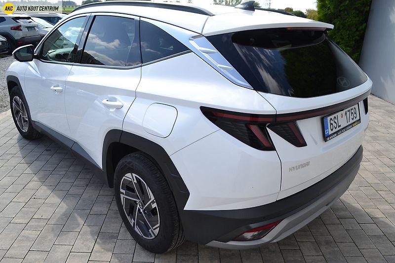Hyundai Tucson 1.6T-GDI STYLE DCT FL 118KW - fotka 3 z 48