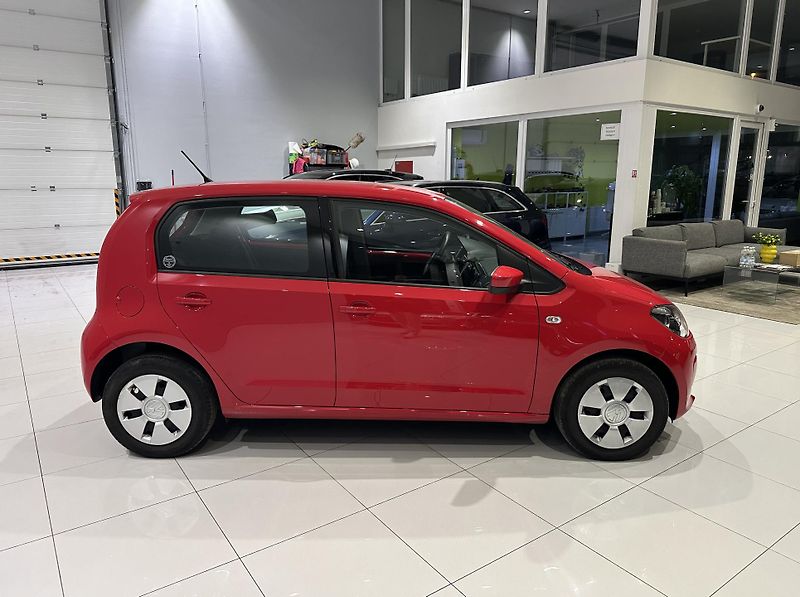 Volkswagen up! (2014) - fotka 10 z 45