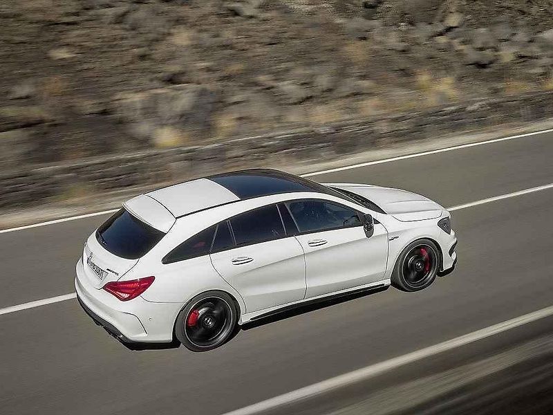 Mercedes-Benz CLA 45 AMG Shooting Brake.