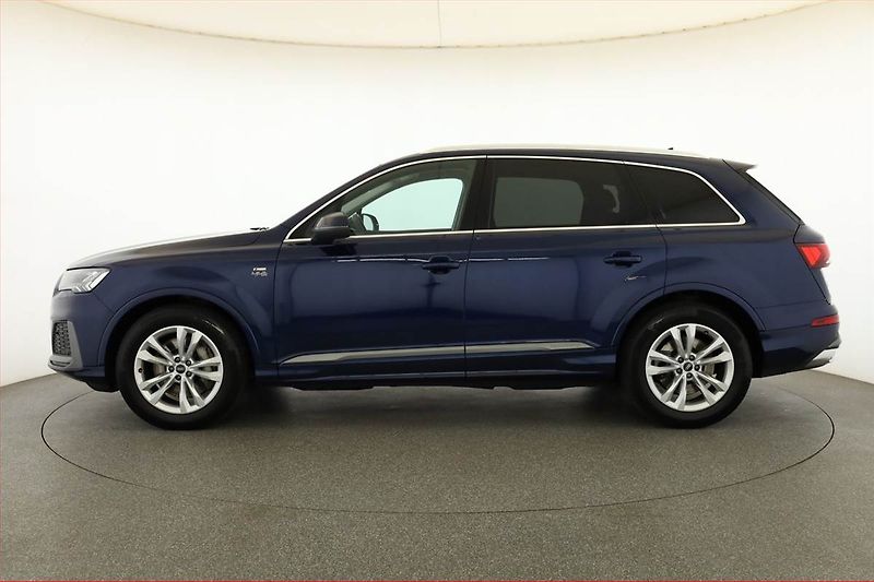 Audi Q7 (2021) 50 TDI - fotka 3 z 21