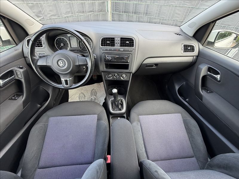 Volkswagen Polo 1.2 Team - fotka 7 z 15