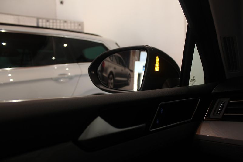 Volkswagen Passat (2023) 2.0TDI DSG Display LED Tažné - fotka 35 z 35