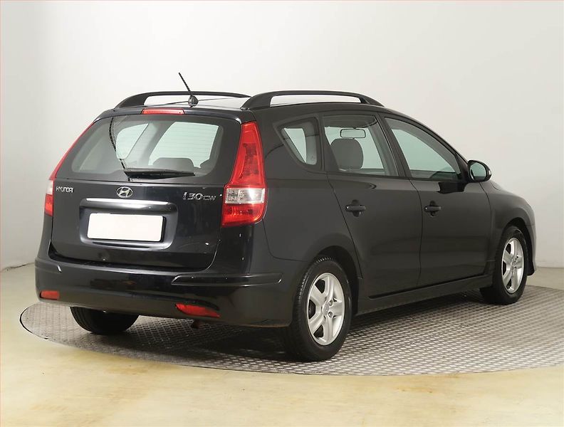 Hyundai i30 (2011) 1.4 CVVT, po STK, levný provoz - fotka 5 z 18