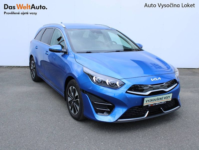 Kia Ceed (2022) PHEV 1.6 GDI  Premium 104kW - fotka 22 z 35