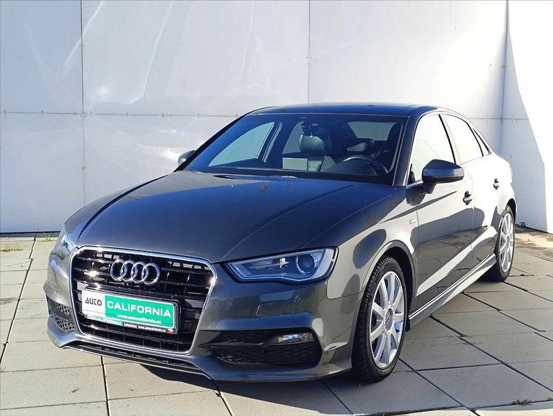 Audi A3 2,0 TDi S-Line Navi,Bi-xenon - fotka 2 z 39