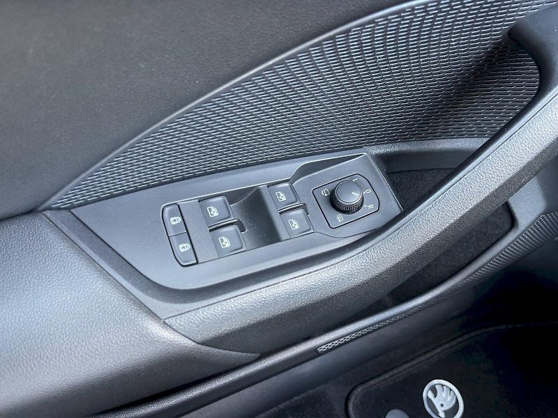 Škoda Octavia (2021) 1.5 TSI 110kW Style Plus combi - fotka 25 z 34