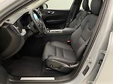 Volvo XC60 T8 AWD RECHARGE DARK ULTRA CZ - náhled 2