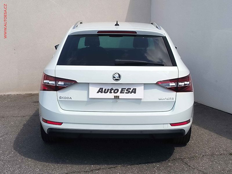 Škoda Superb (2016) 1.8 TSi, Style, bixen, +kola - fotka 5 z 25