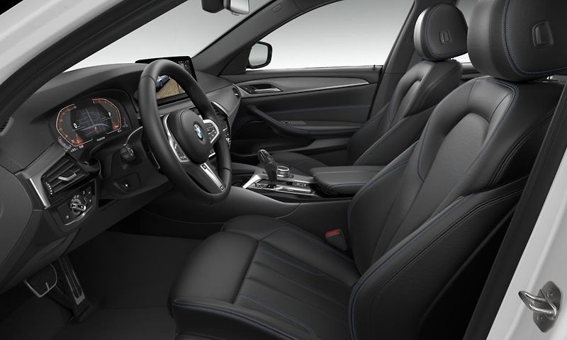 BMW Řada 5 520d xDrive - fotka 3 z 4