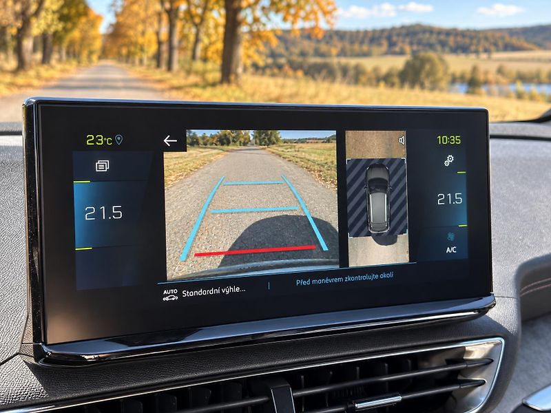 Peugeot 3008 GT 1,6 PureTech 133kW Automat - fotka 22 z 32