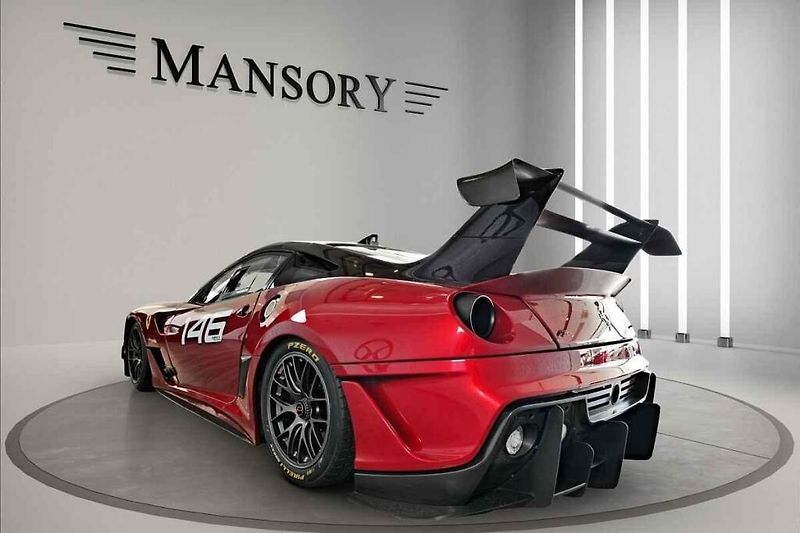 Mercedes-Benz SLS AMG Black Series.