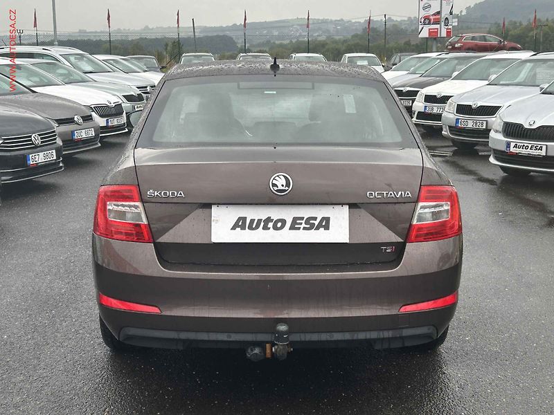 Škoda Octavia (2013) 1.4 TSI, autoAC - fotka 5 z 18