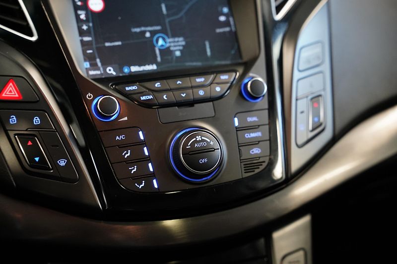 Hyundai i40 - fotka 23 z 28