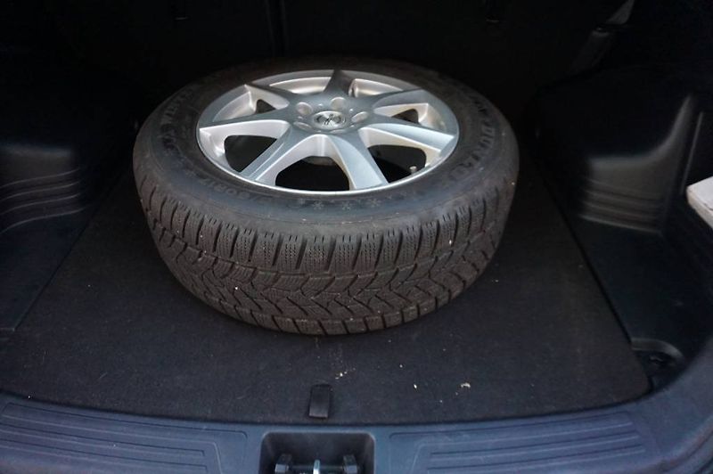 Hyundai ix35 (2013) IX 35 2,0 4WD - fotka 19 z 27