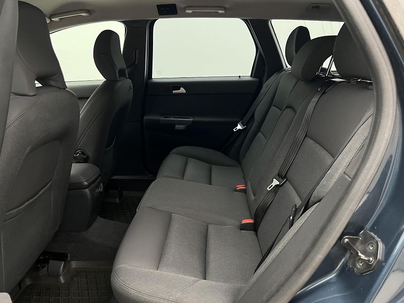 Volvo V50 1.6D SENZORY - fotka 6 z 36