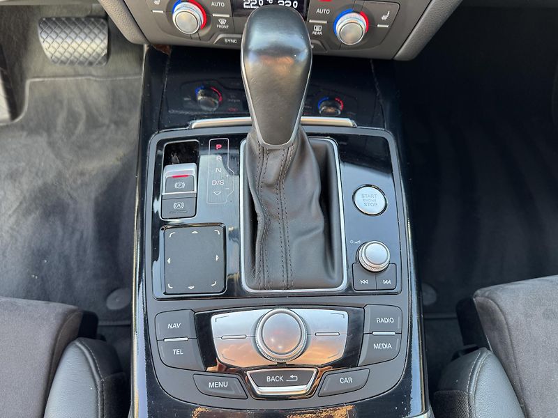 Audi A6 3.0 TDI 235 kW Quattro Nez.Top - fotka 22 z 36