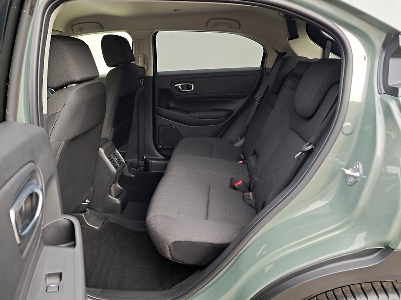 Honda HR-V (2026) 1.5 eHEV Elegance REZERVACE - fotka 11 z 40
