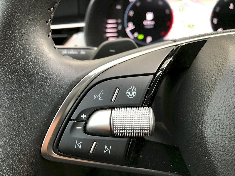Škoda Kamiq (2025) SELEC TSI 110/1.5 A7F - fotka 16 z 28