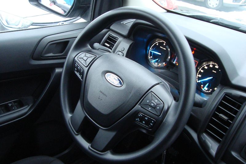 Ford Ranger (2023) 2.0TDCi, 4x4,ČR,Pouze 17 tis.! - fotka 51 z 78