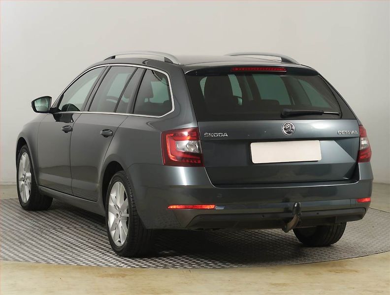 Škoda Octavia (2018) Style 1.6 TDI, ČR,1.maj, Kůže - fotka 4 z 23