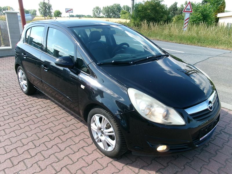 Opel Corsa (2008) 1,2 16V KLIMA ALU - fotka 10 z 25
