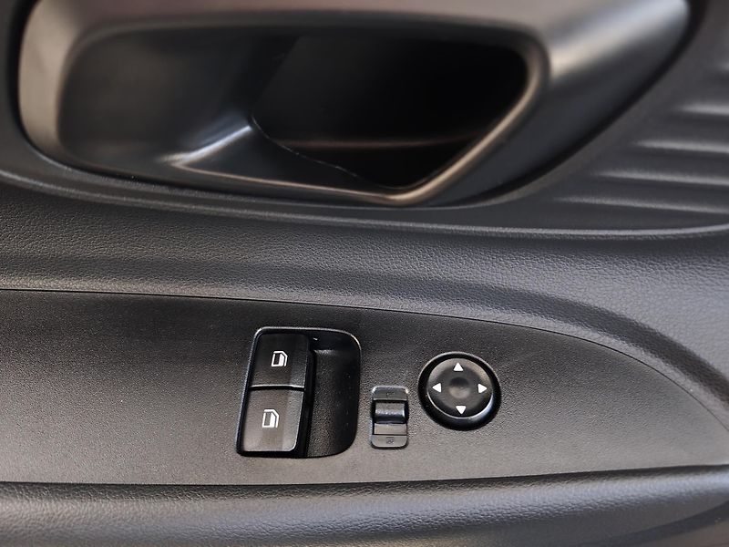 Hyundai Bayon (2026) 1.0T-GDi 66kW Comfort - fotka 14 z 21