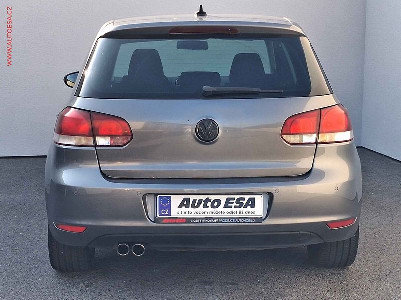 Volkswagen Golf (2009) 1.4TSi, navi, výhřev sed - fotka 5 z 19